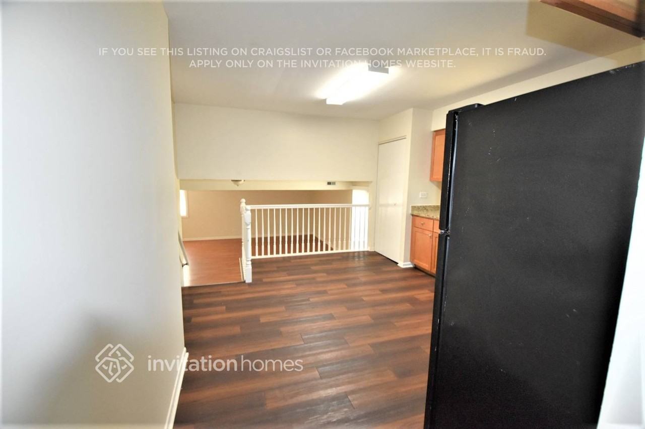 22830 Lakeshore Dr - Photo 3 of 14