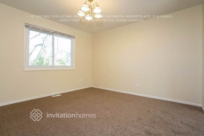 22830 Lakeshore Dr - Photo 5 of 14