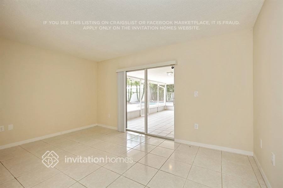 16440 Sw 144th Ave - Photo 7 of 13
