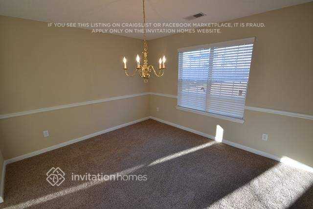 103 Silvergrass Dr - Photo 5 of 9