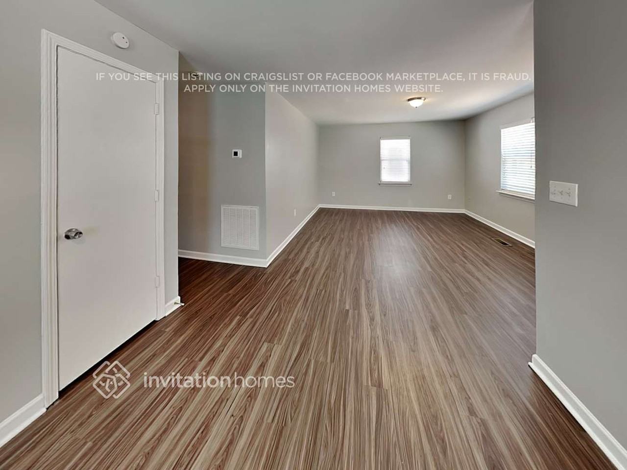 1921 Allen St - Photo 7 of 16