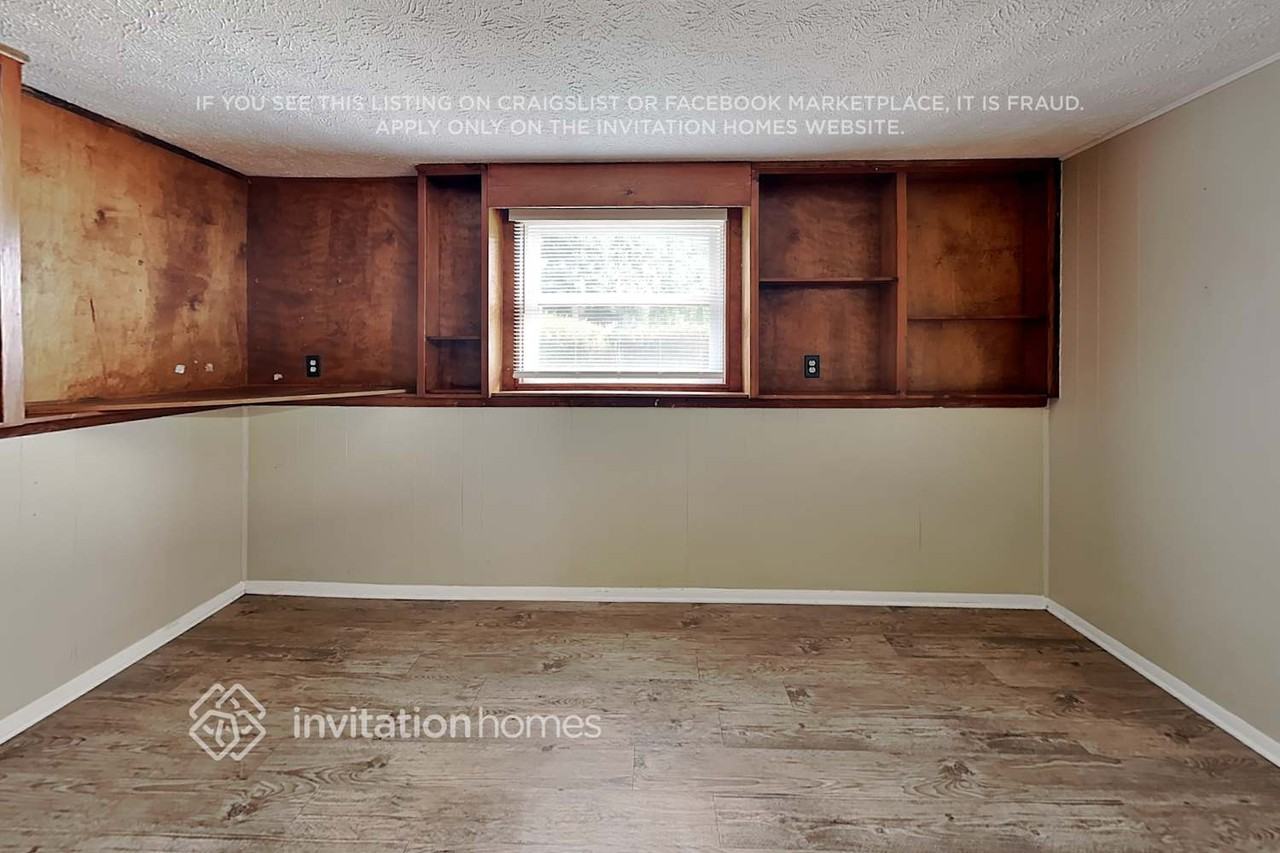 390 Hembree Forest Cir - Photo 7 of 19