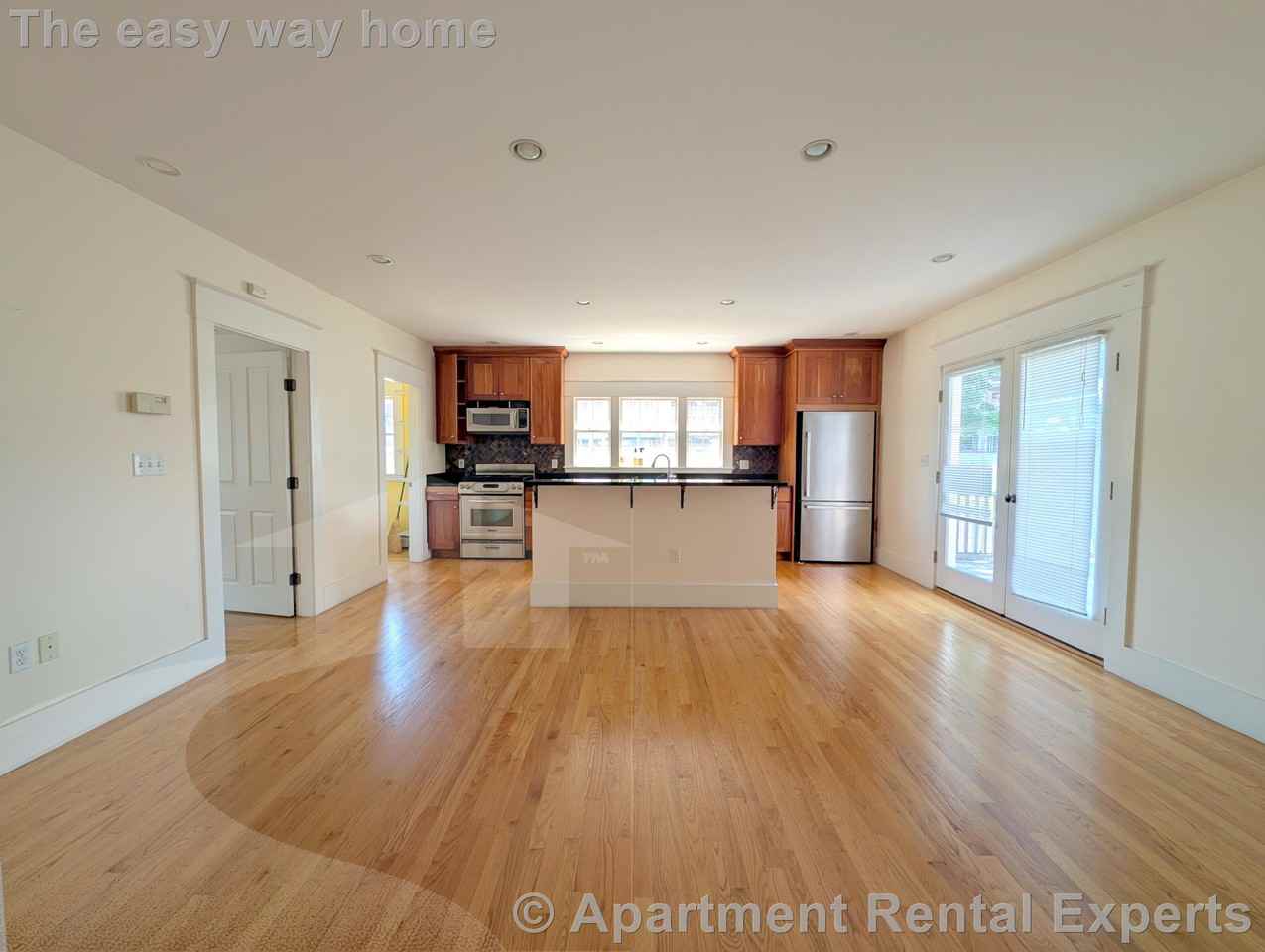 91 Burget Ave #2 - Photo 5 of 23