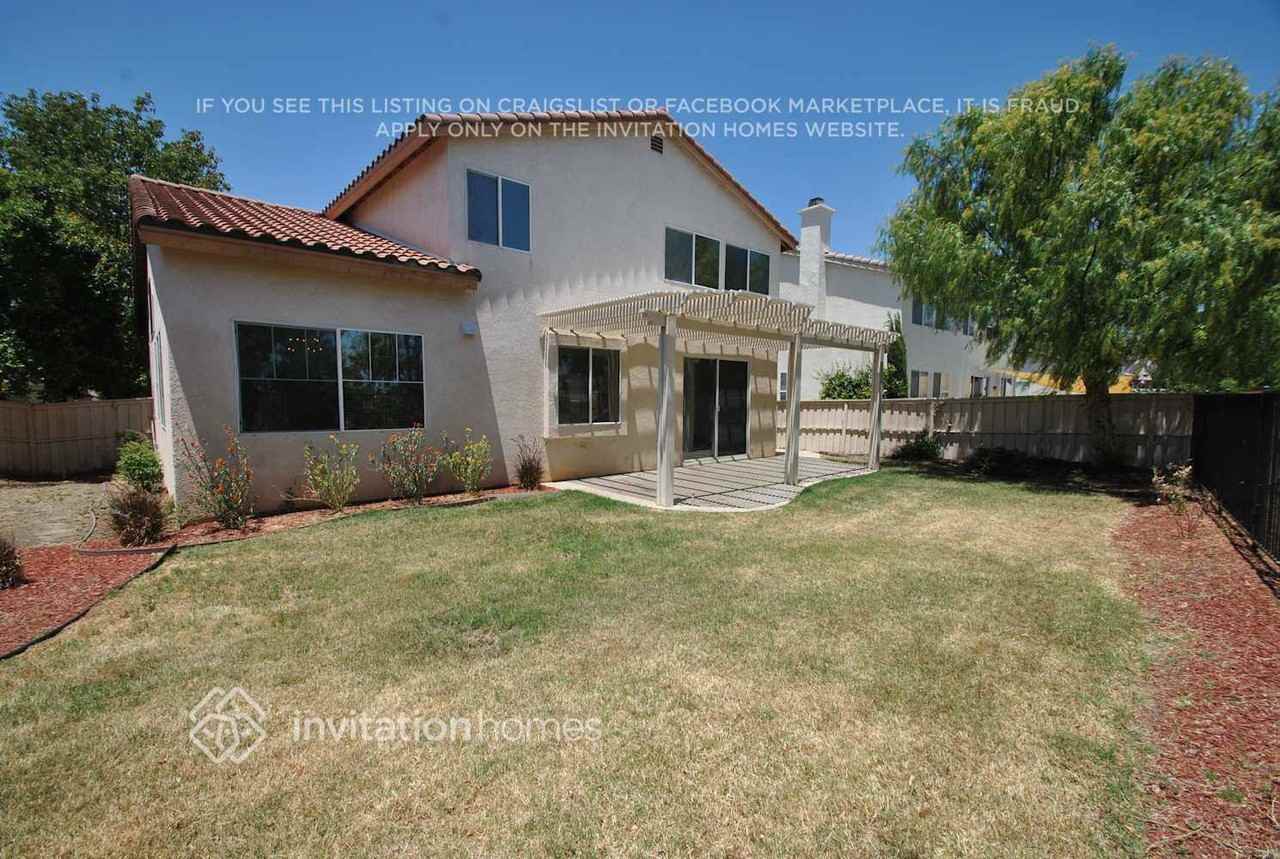 23389 Mountain Song Loop - Photo 4 of 5