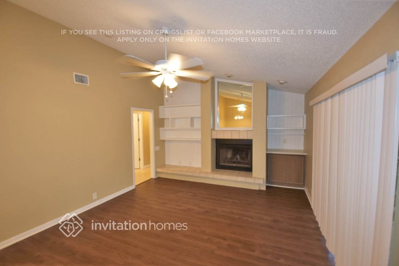 69 Turnstone Dr - Photo 3 of 14
