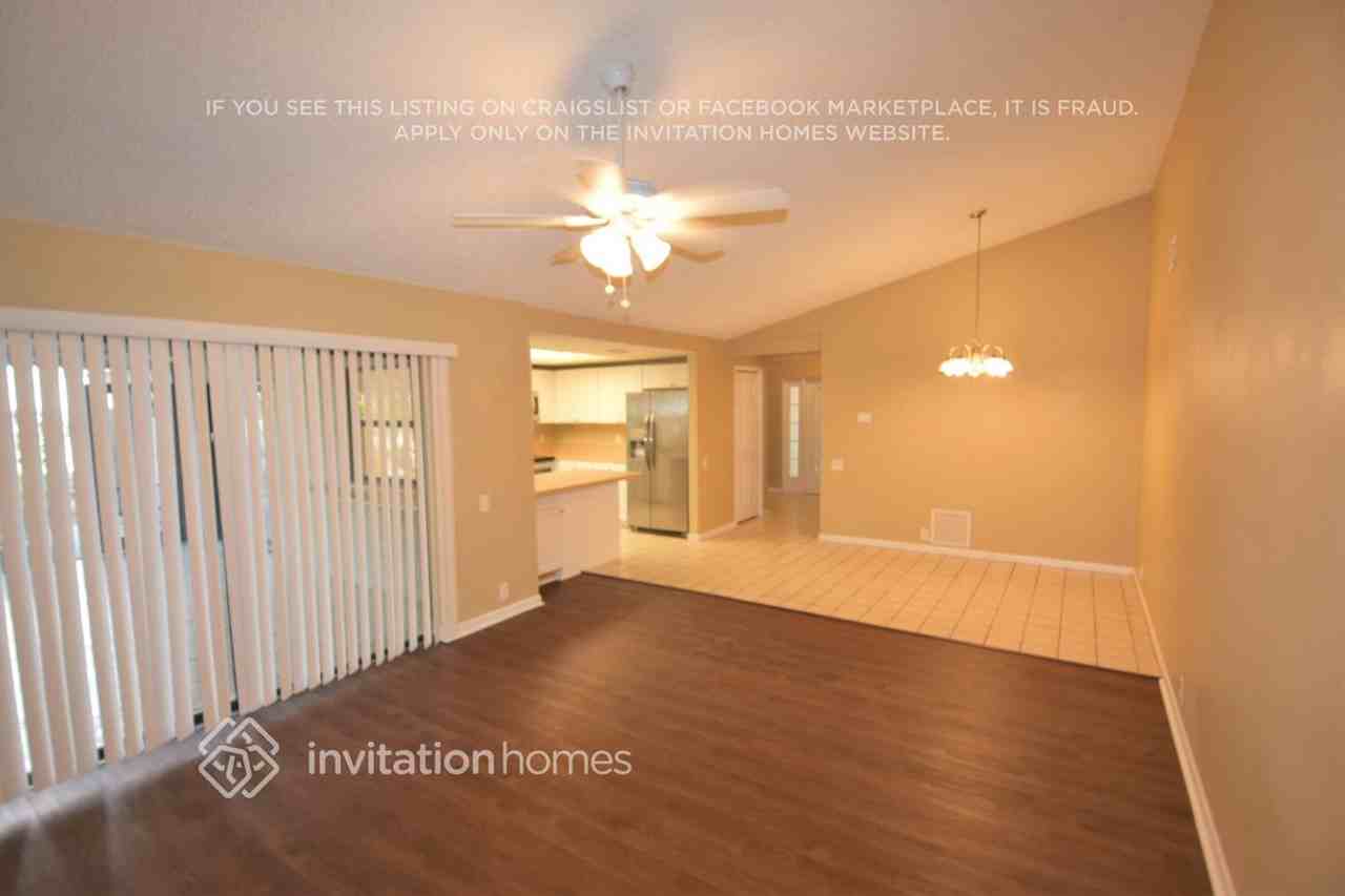 69 Turnstone Dr - Photo 4 of 14