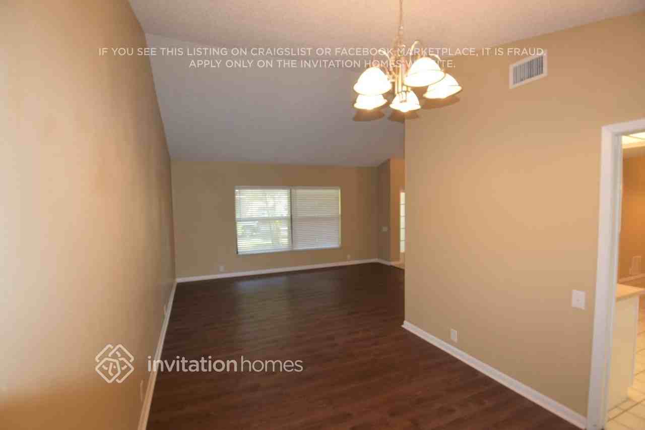 69 Turnstone Dr - Photo 5 of 14