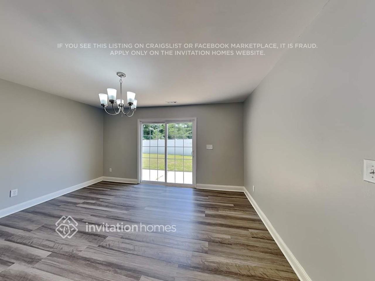 204 Corinthian Dr - Photo 6 of 18