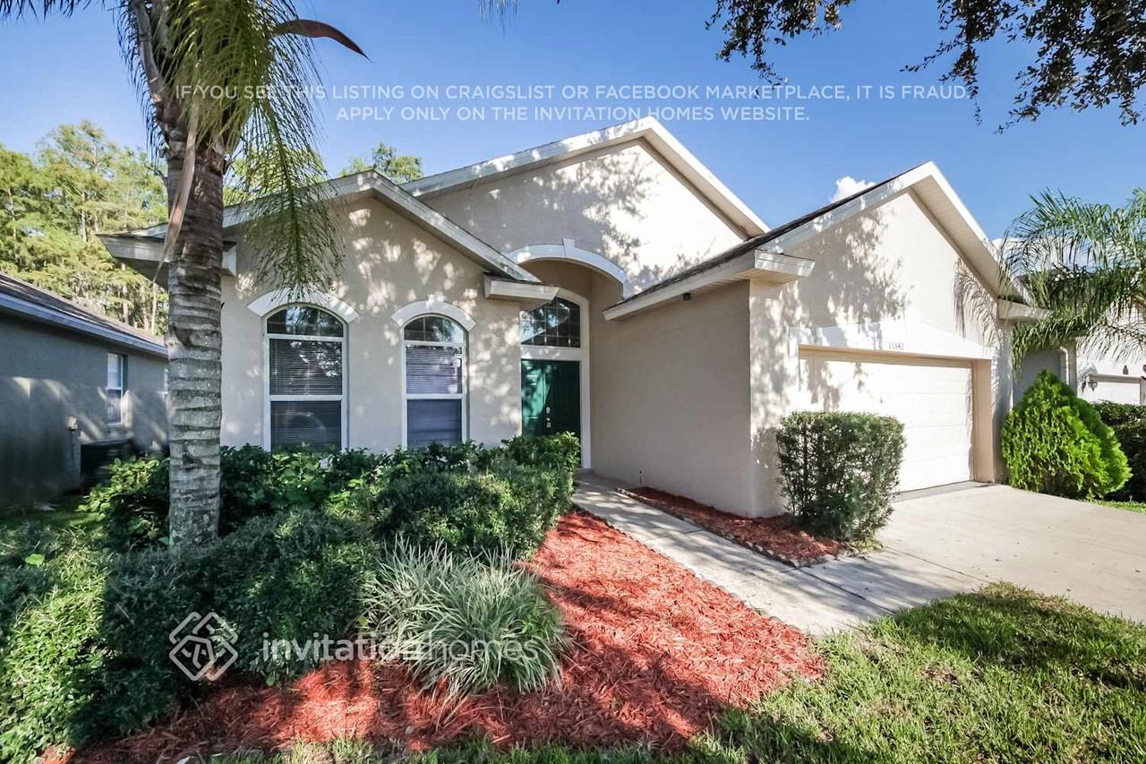 13342 Luxbury Loop - Photo 2 of 18