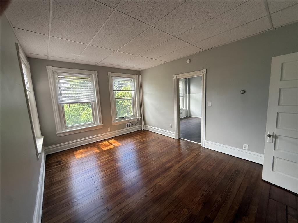 901 Hayes St ##4 - Photo 6 of 8