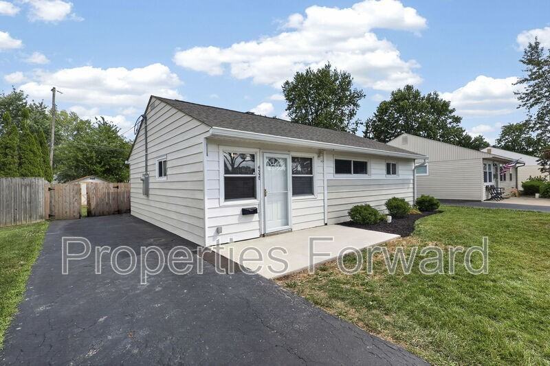 4330 Joseph St - Photo 2 of 38