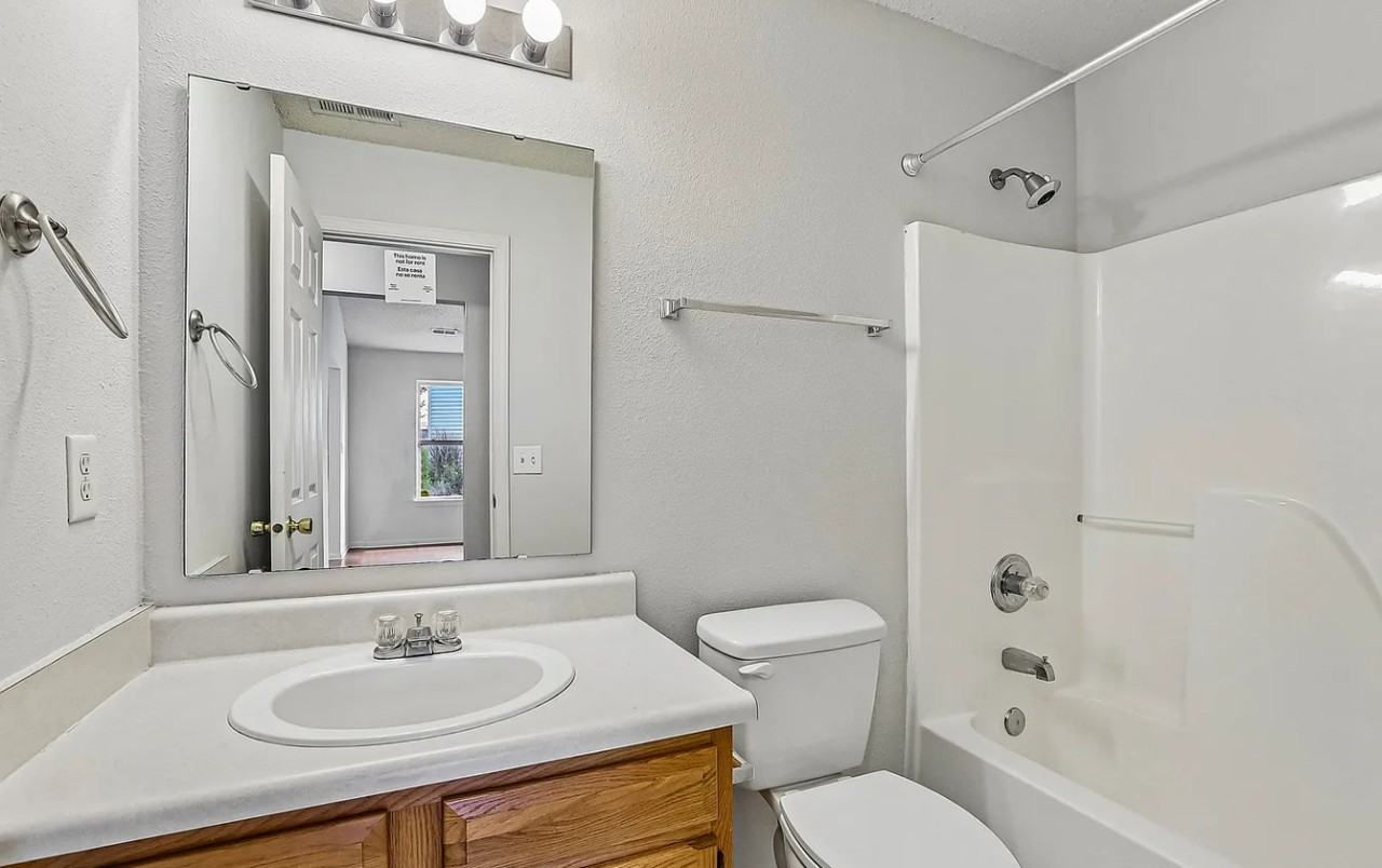 2943 Royal Oaks Crest - Photo 7 of 12
