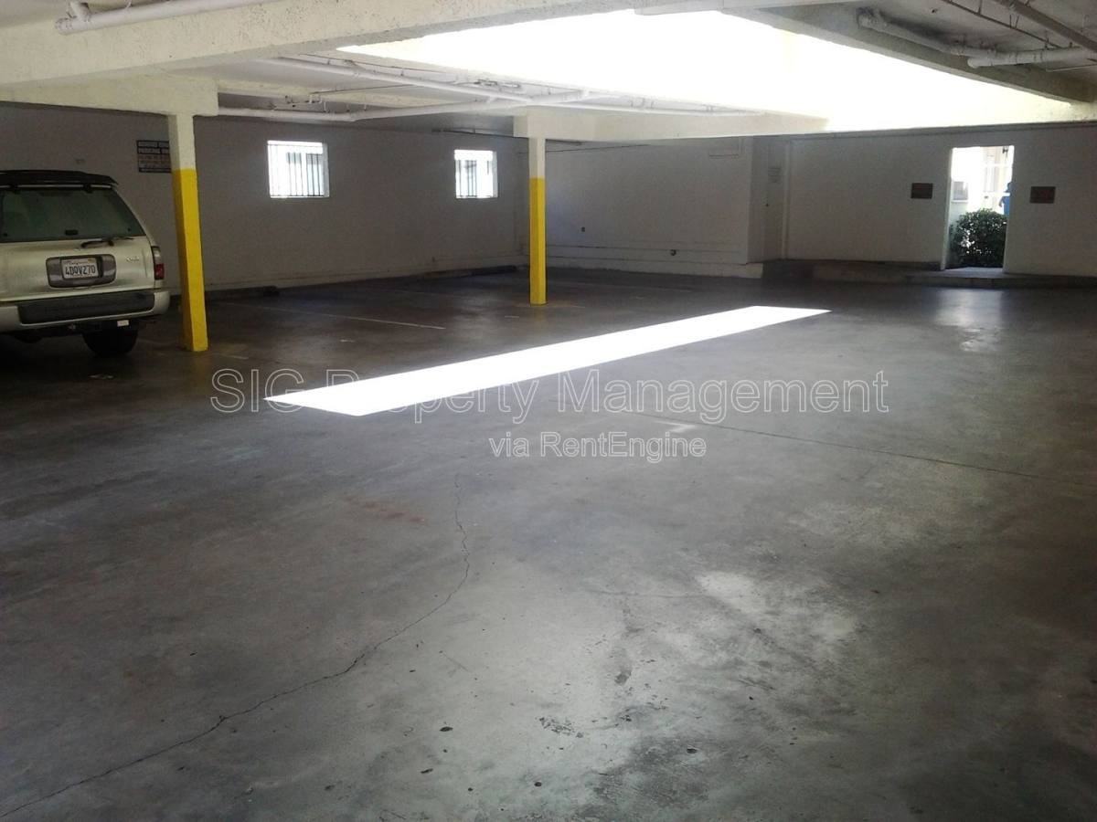 405 W Alameda Ave #H - Photo 6 of 8