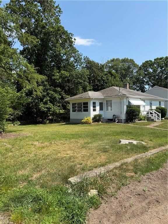 101 Iroquois Rd - Photo 3 of 34