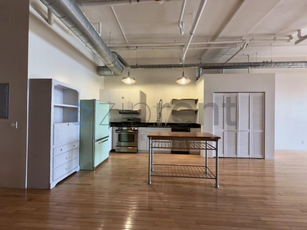 500 Molino St #208 - Photo 4 of 18