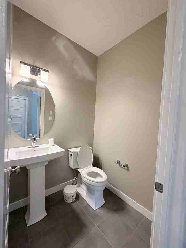 3831 170 Ave Nw - Photo 4 of 32
