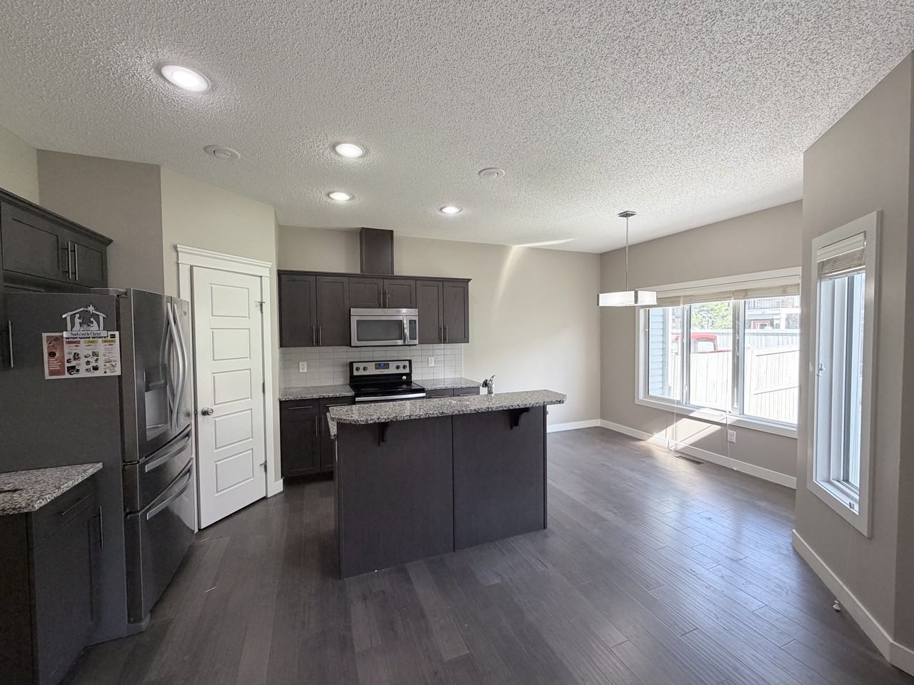 3831 170 Ave Nw - Photo 6 of 32