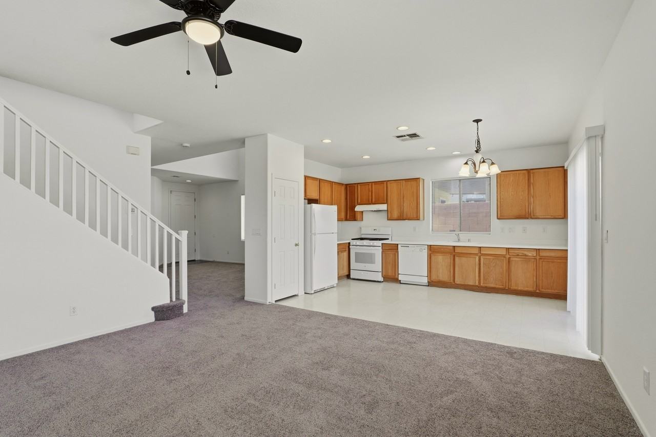 8536 Sweet Cedar Ave - Photo 3 of 24