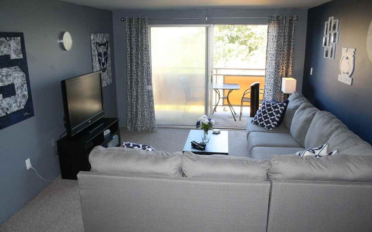 200 Highland Ave - Photo 3 of 10
