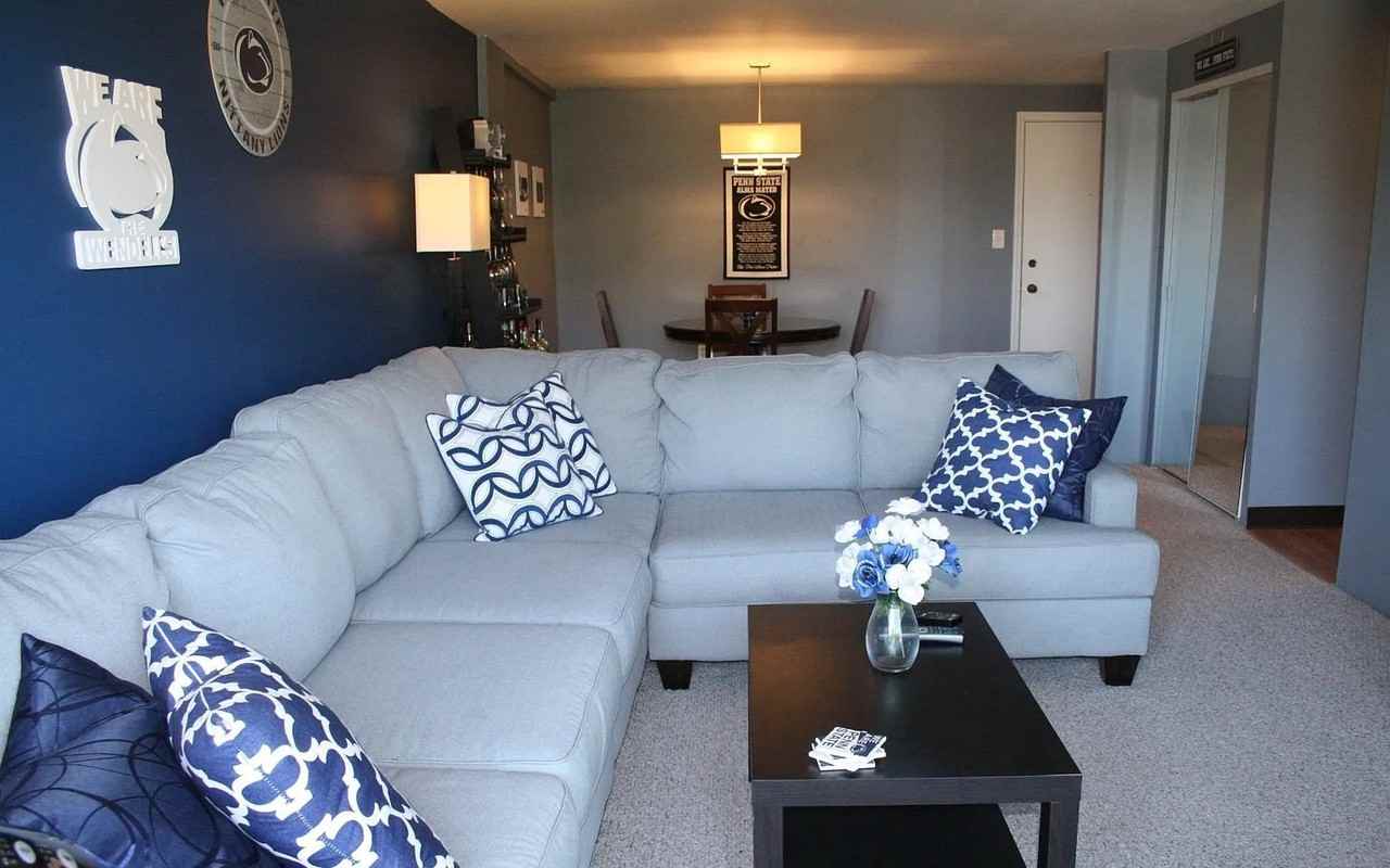 200 Highland Ave - Photo 4 of 10