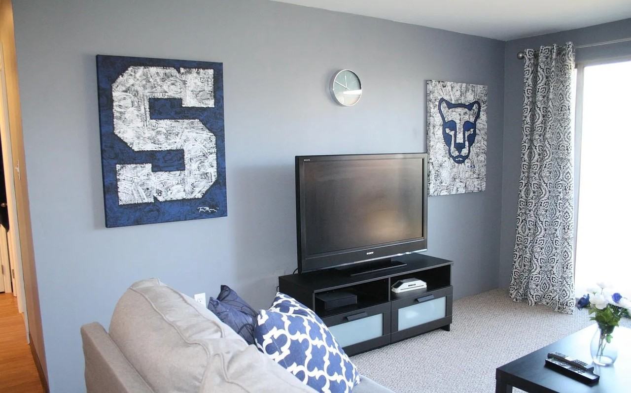 200 Highland Ave - Photo 7 of 10