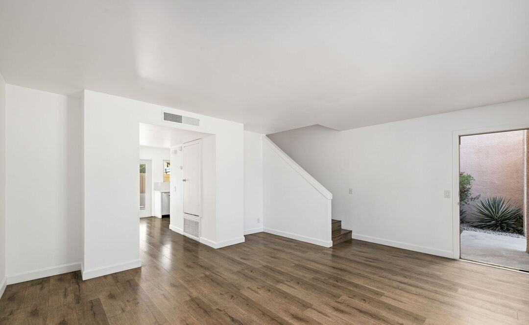 1268 E Ramon Rd - Photo 4 of 6