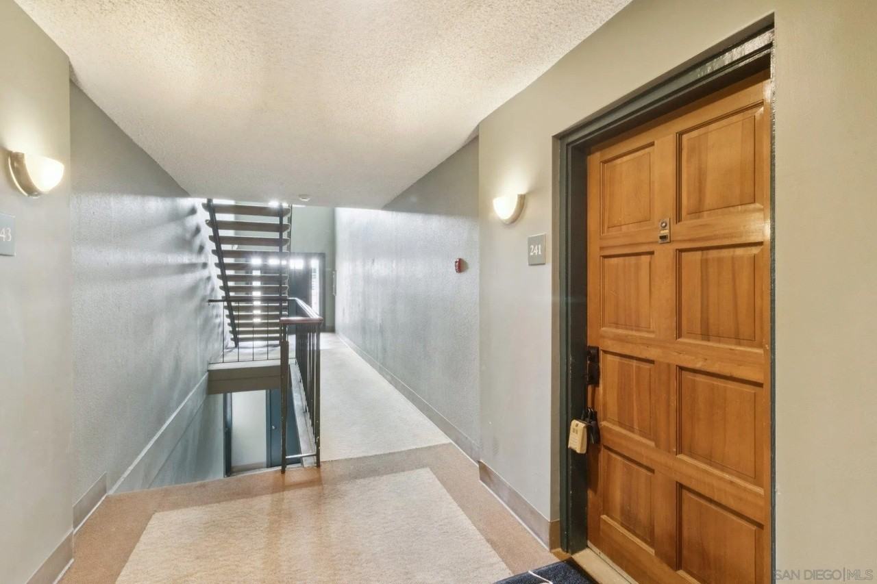 2382 Hosp Way - Photo 2 of 16