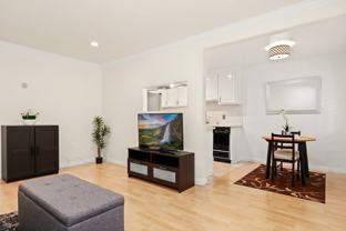 660 S Glassell St - Photo 1 of 1