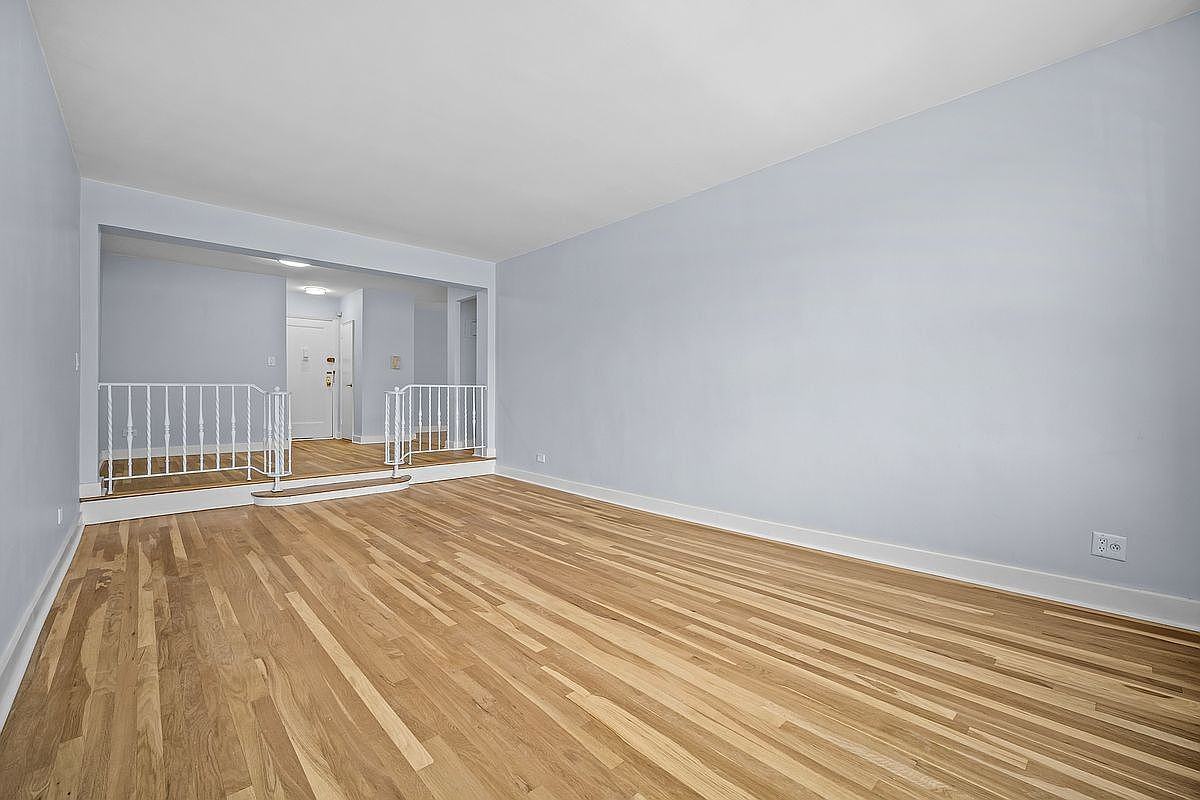 3601 Johnson Ave #6L - Photo 4 of 14