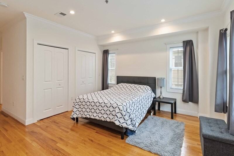 14 Elmer St #2B - Photo 5 of 12