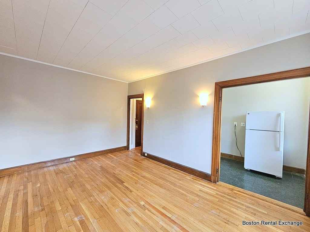 123 Orchard St #34 - Photo 4 of 9