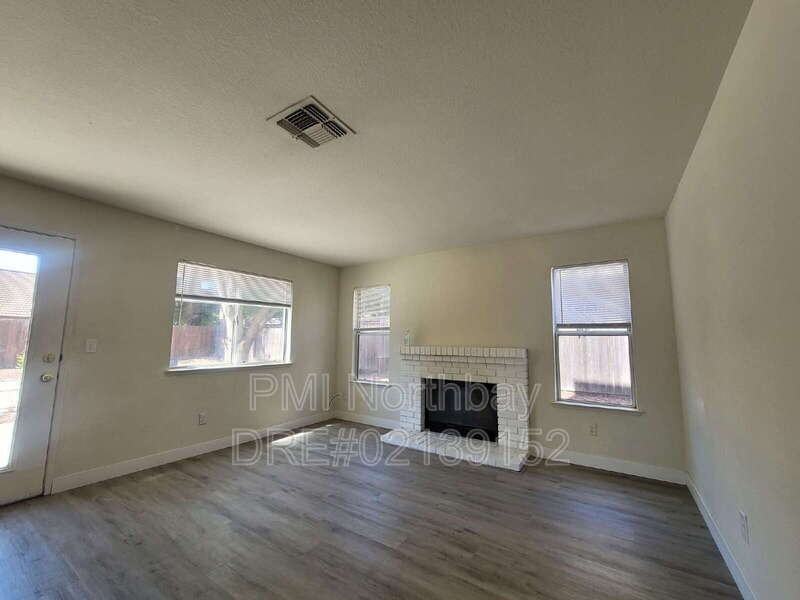 937 Iron Dr - Photo 2 of 21