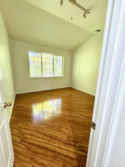 9728 178th Pl Ne Unit 203 #NA - Photo 3 of 12