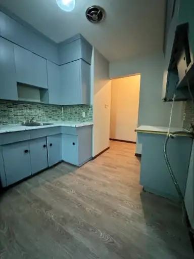 58 Fifth Ave - Photo 2 of 7