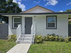 1437 Nw 70th St - Photo 1 of 1
