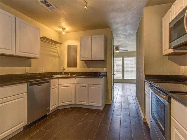 6403 Auburn Dr #A - Photo 7 of 19