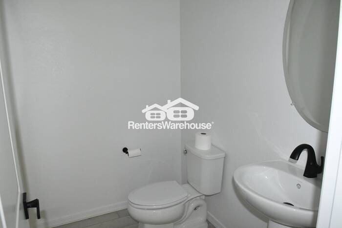 2700 N 216th Ave - Photo 5 of 24
