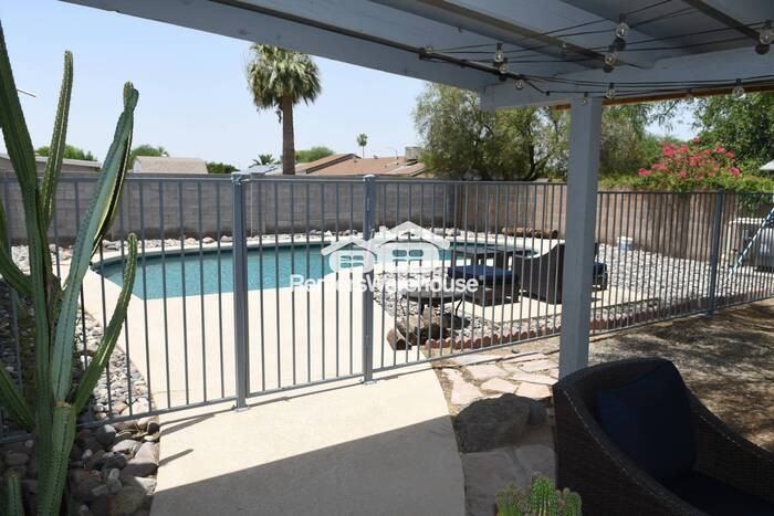 1550 W Pershing Ave - Photo 5 of 12