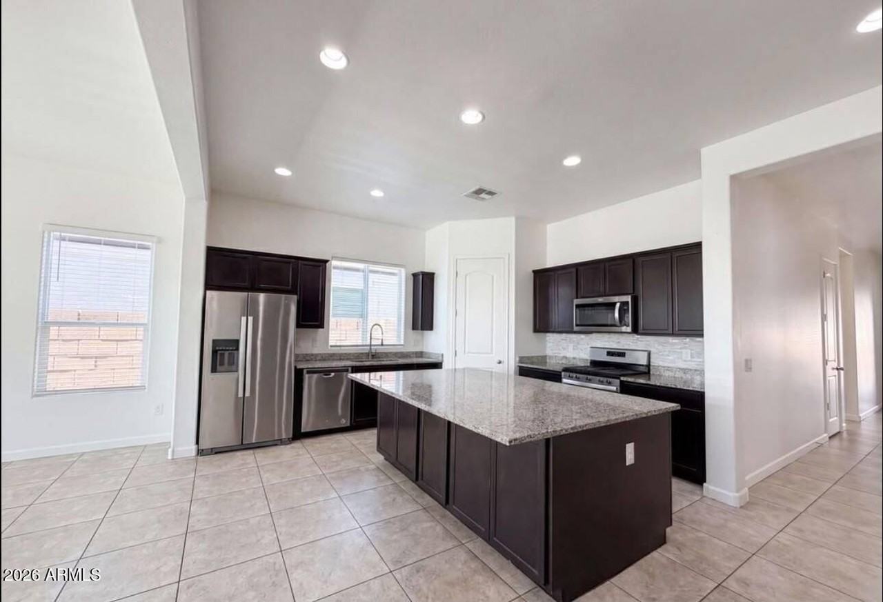 2528 COMISKEY Drive Neck - Photo 2 of 11