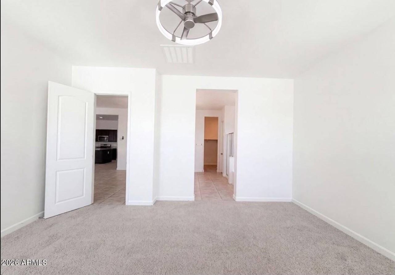 2528 COMISKEY Drive Neck - Photo 6 of 11