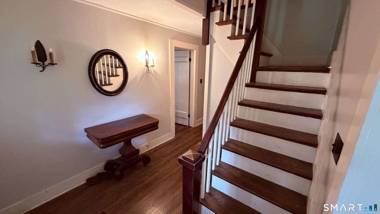 47 Scoville Rd - Photo 5 of 12