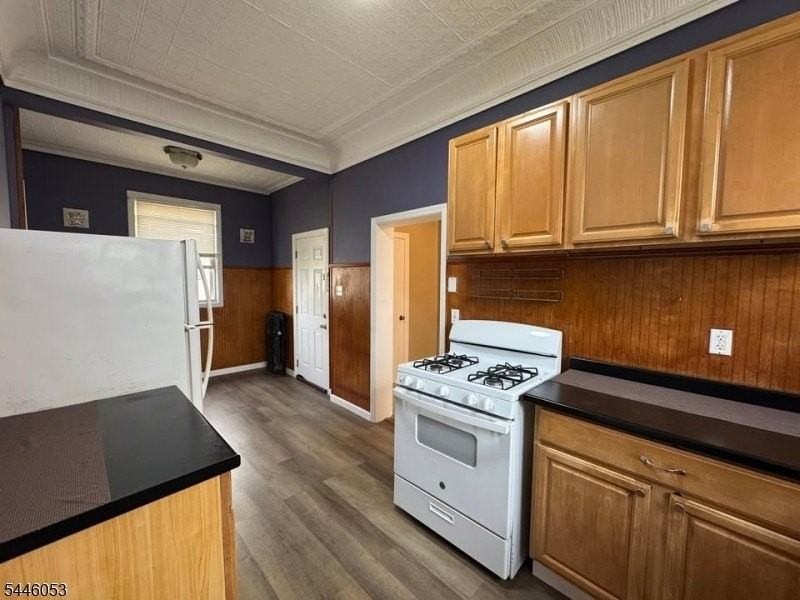 52 Washington St #2 - Photo 3 of 18