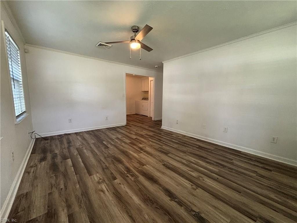2514 Livesay Rd - Photo 3 of 22