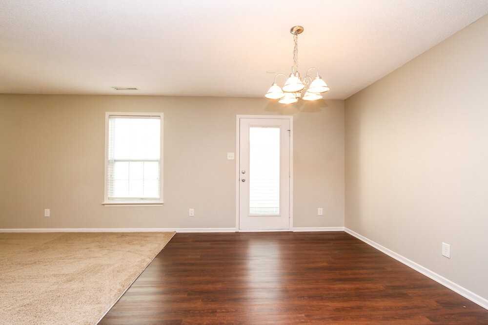 14384 Black Farm Dr - Photo 5 of 20