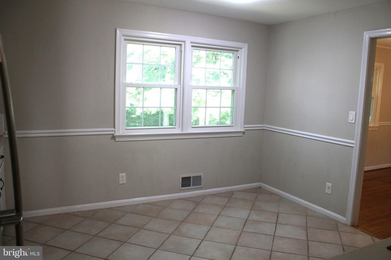 3606 Barkley Dr - Photo 5 of 42