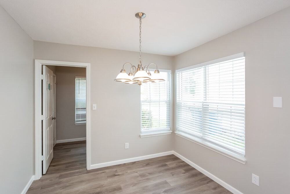 11541 Glenn Abbey Ln - Photo 5 of 16