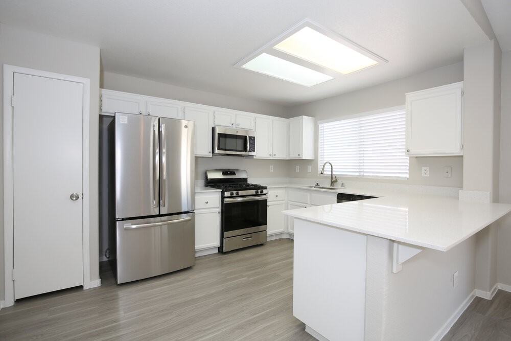 430 Don Pedro Cir - Photo 5 of 16