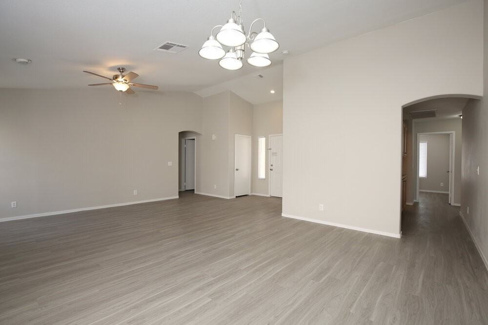 430 Don Pedro Cir - Photo 7 of 16