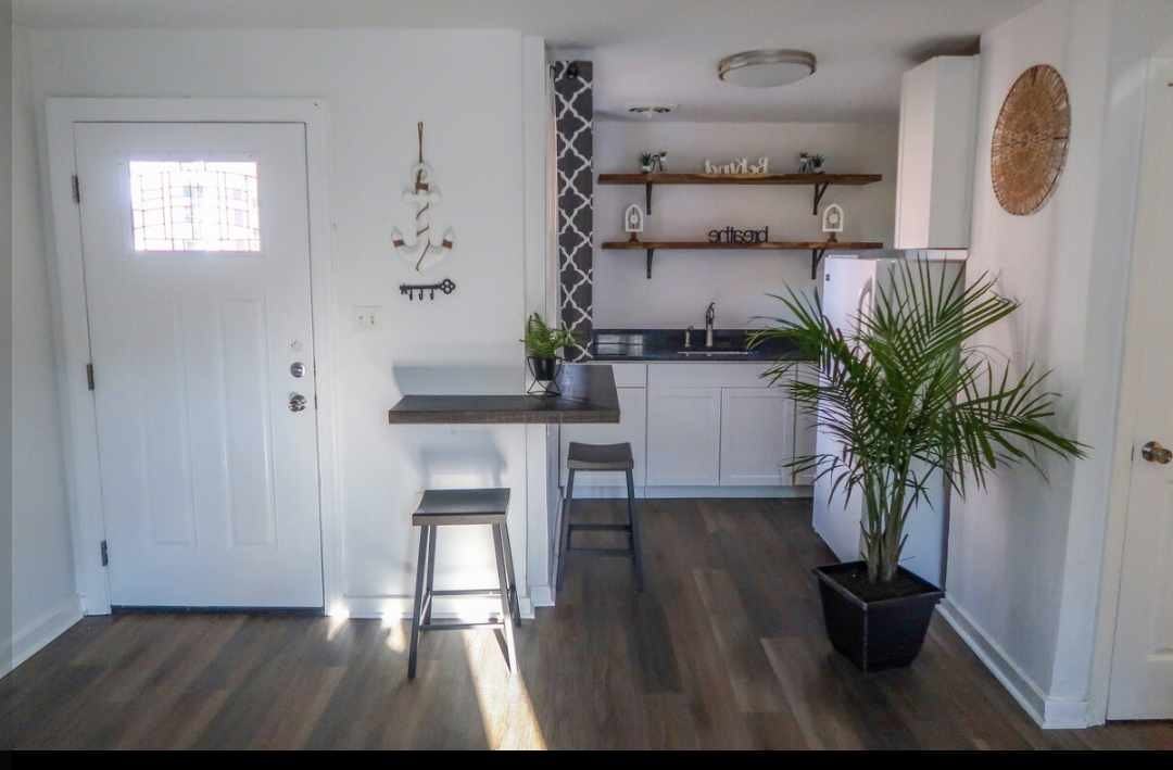 200 E Maxwell St #8 - Photo 4 of 4
