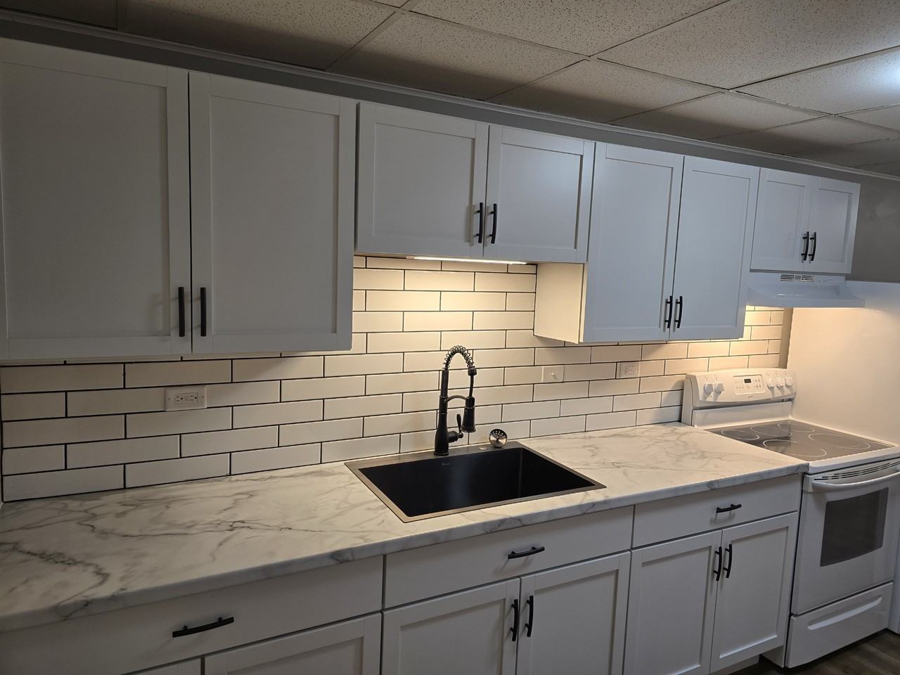 778 Dresden Ave #778 - Photo 3 of 9